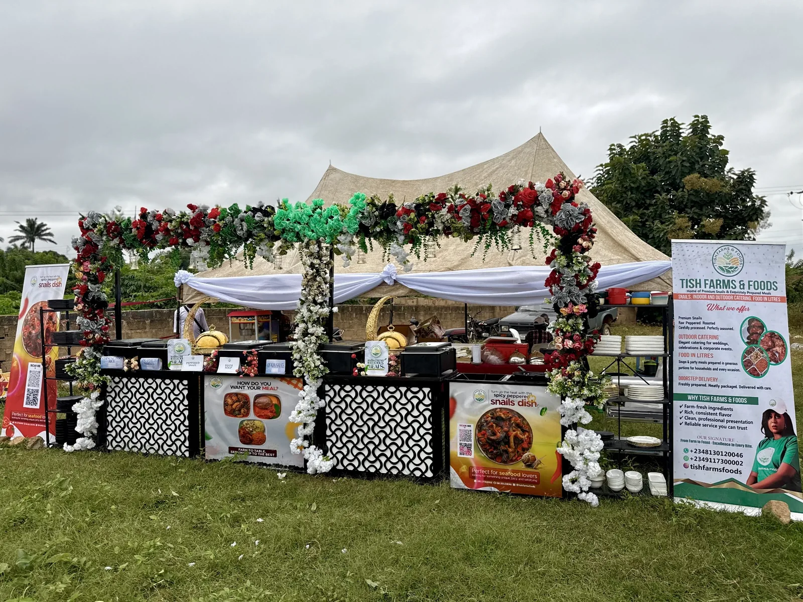 Catering buffet decorated for an outdoor event